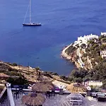 Guest house Hermes-ios To Let 3*