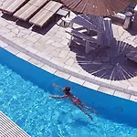 Guest house Hermes-ios To Let 3*