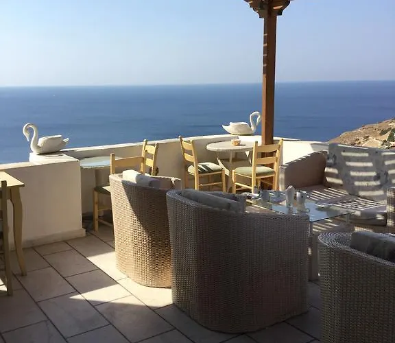 بيت ضيافة Hermes-ios To Let إيوس خورا